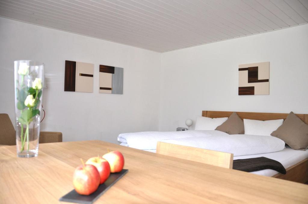Hotel Tenne Reckingen Bilik gambar